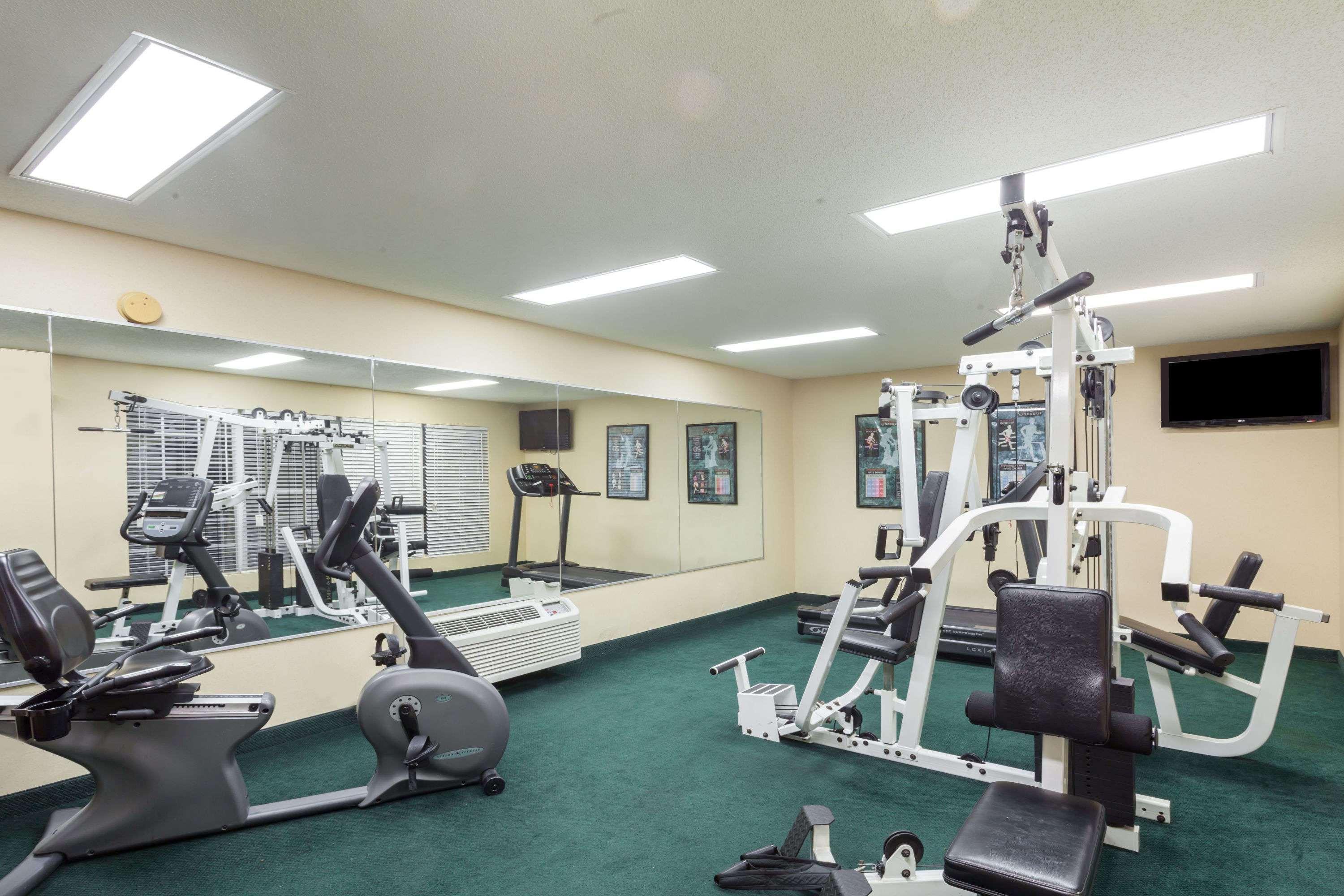 Baymont By Wyndham Columbia Maury Hotel Luaran gambar